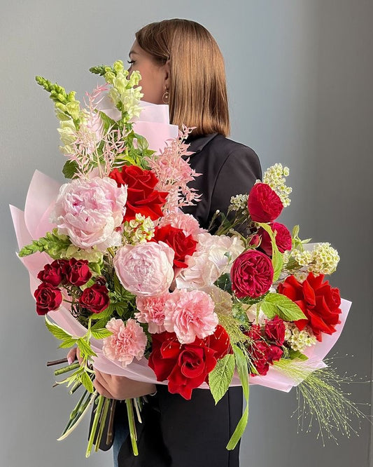 NO.95 Rosy Embrace